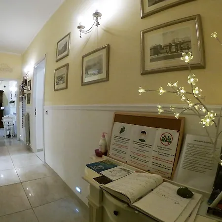 Golfo Della Luna בית הארחה 4*