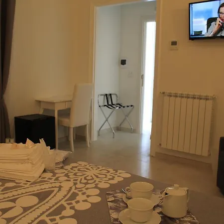 Golfo Della Luna Гостьовий будинок