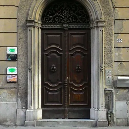 Golfo Della Luna Vendégház 4*