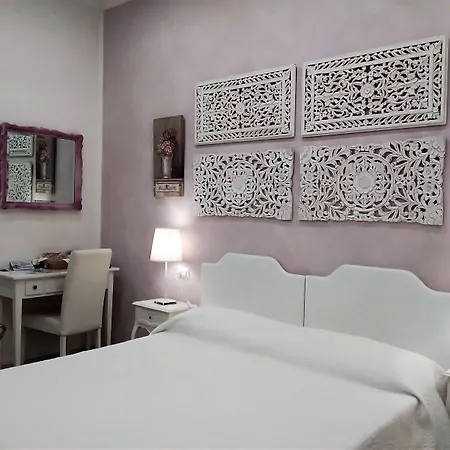 Гостьовий будинок Golfo Della Luna 4*