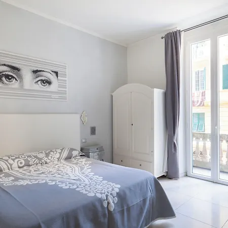 Guest house Golfo Della Luna 4*