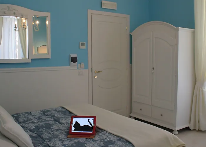 Golfo Della Luna Pensionat 4*