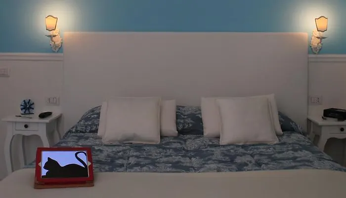 Pensionat Golfo Della Luna 4*